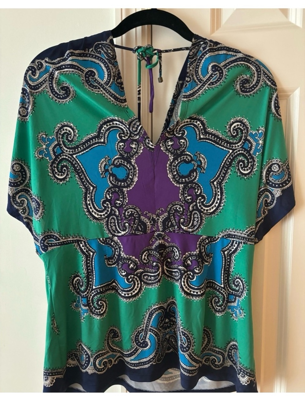 Cute Paisley top by Cache ~ Size
Large Worn Once